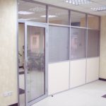 Алюминиевая дверь с импостом GFTD682